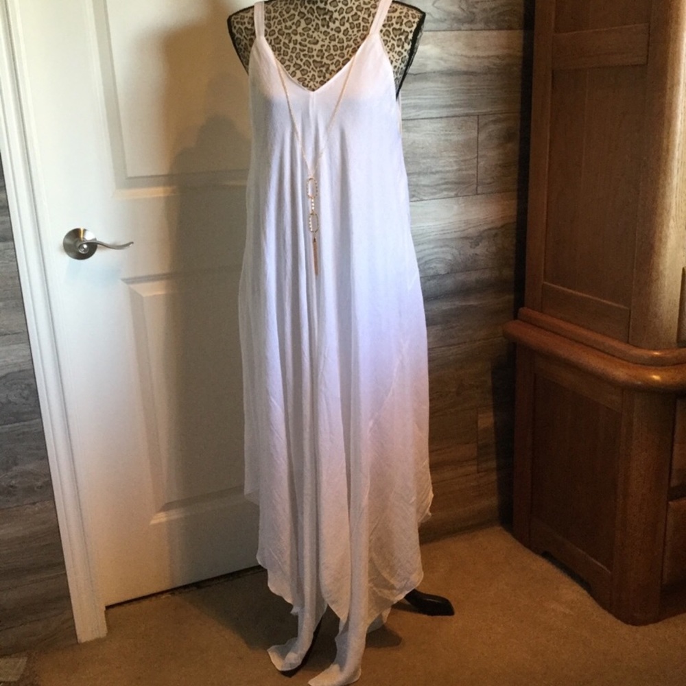 White Goddess Dress worn once. Perfect condition.